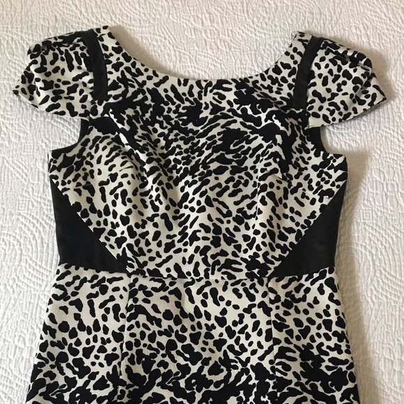 Tibi dress - Picture 2 of 7